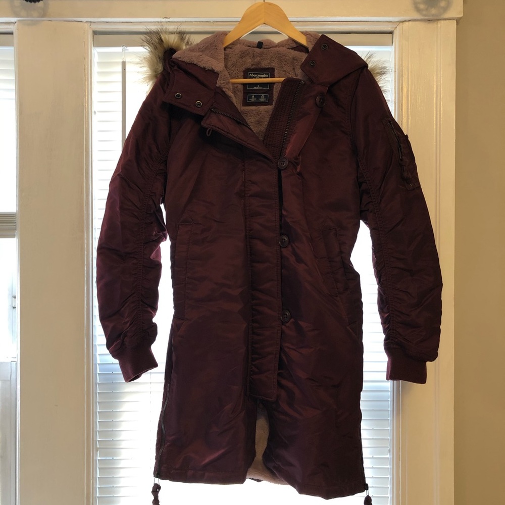 Abercrombie and Fitch Fur Trimmed Parka Women’s S